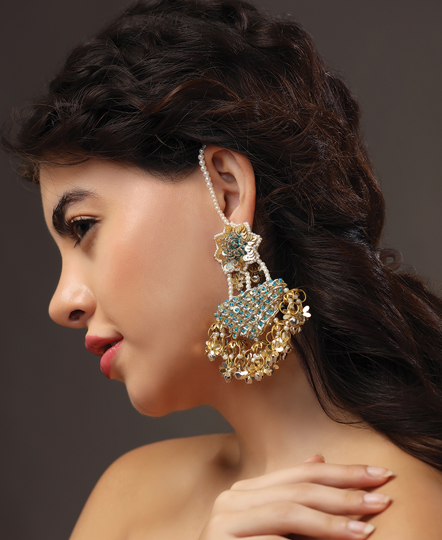 Surbhi Sethi Dua in Latkan Tara Chaand Earrings with Pearl Earchain