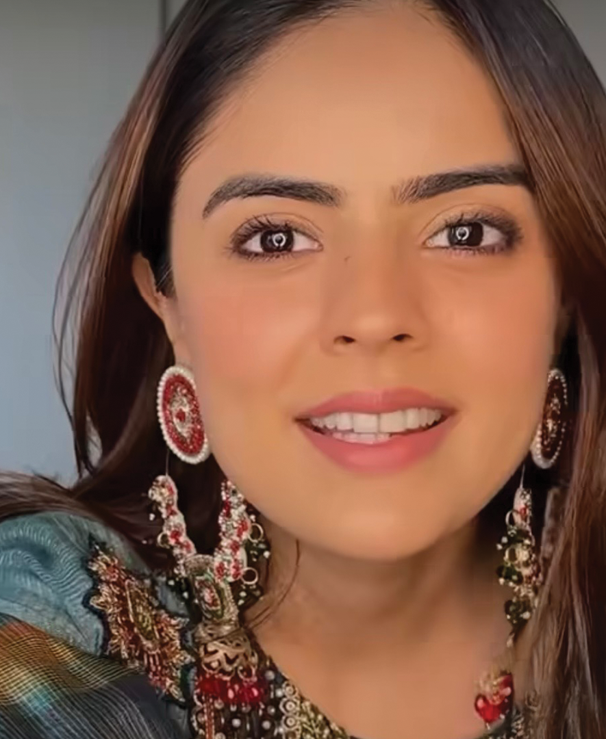 Simran Luthria in Gol Taar Earrings